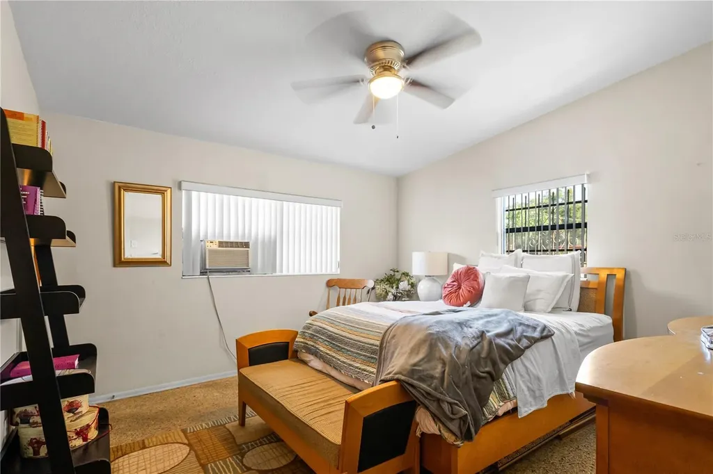 528 Doctors Drive Oviedo FL 32765