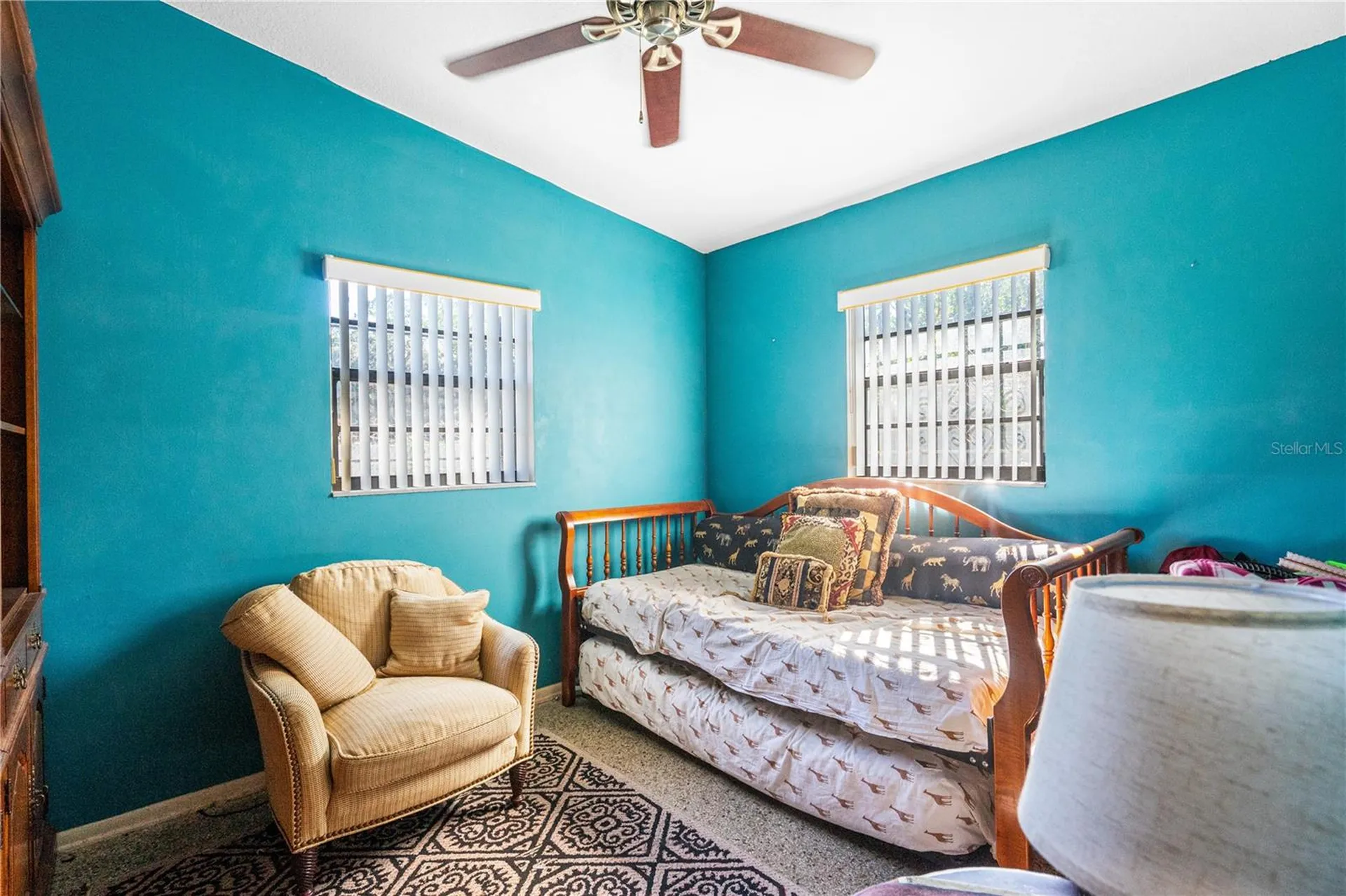 528 Doctors Drive Oviedo FL 32765