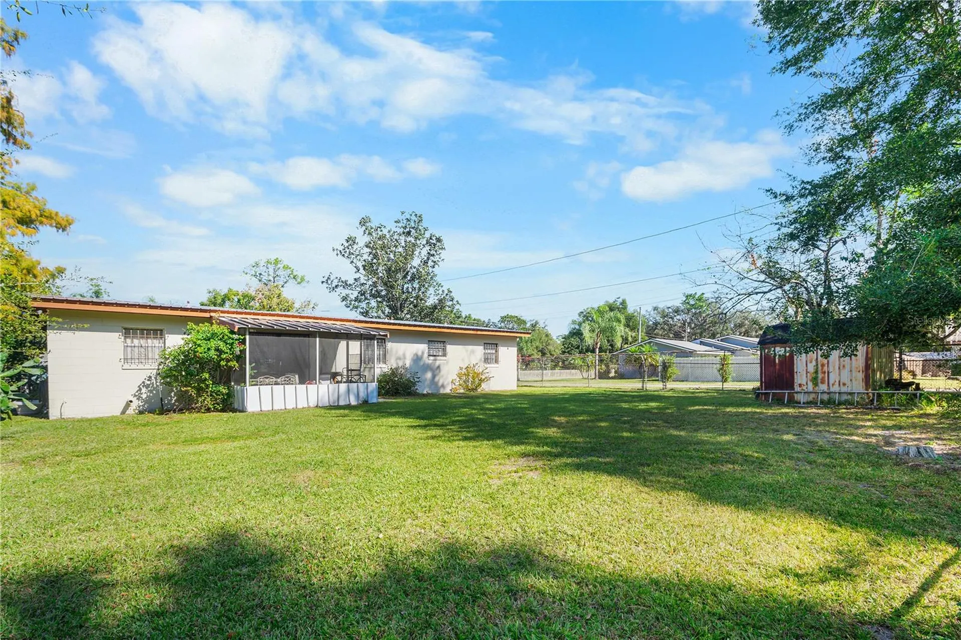 528 Doctors Drive Oviedo FL 32765