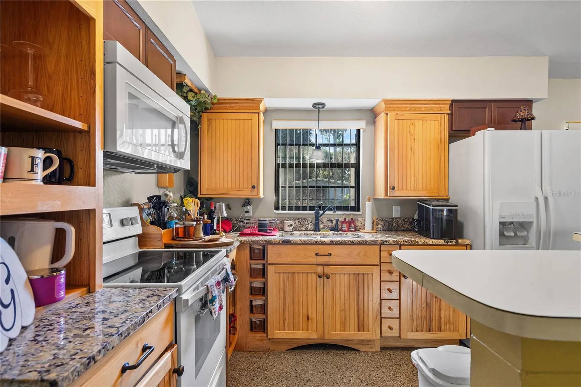 528 Doctors Drive Oviedo FL 32765