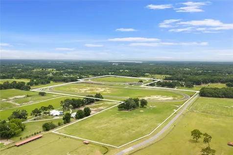 1345 NE 155 Place Citra FL 32113