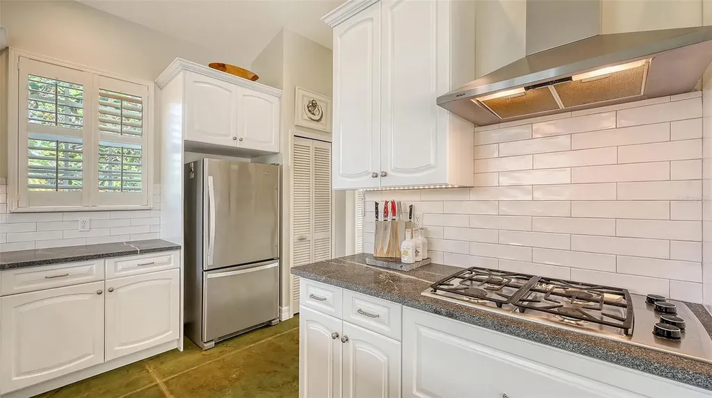 640 N Osprey Avenue Sarasota FL 34236