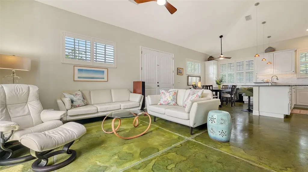 640 N Osprey Avenue Sarasota FL 34236