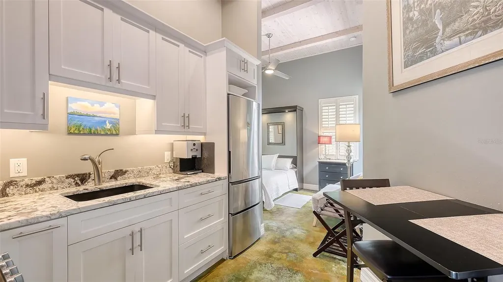 640 N Osprey Avenue Sarasota FL 34236
