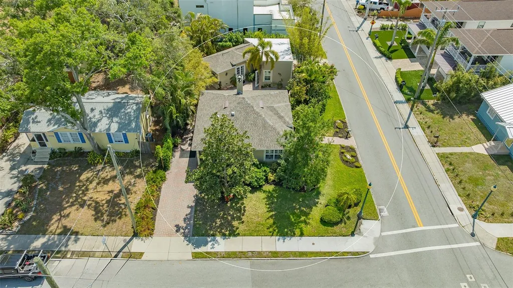 640 N Osprey Avenue Sarasota FL 34236