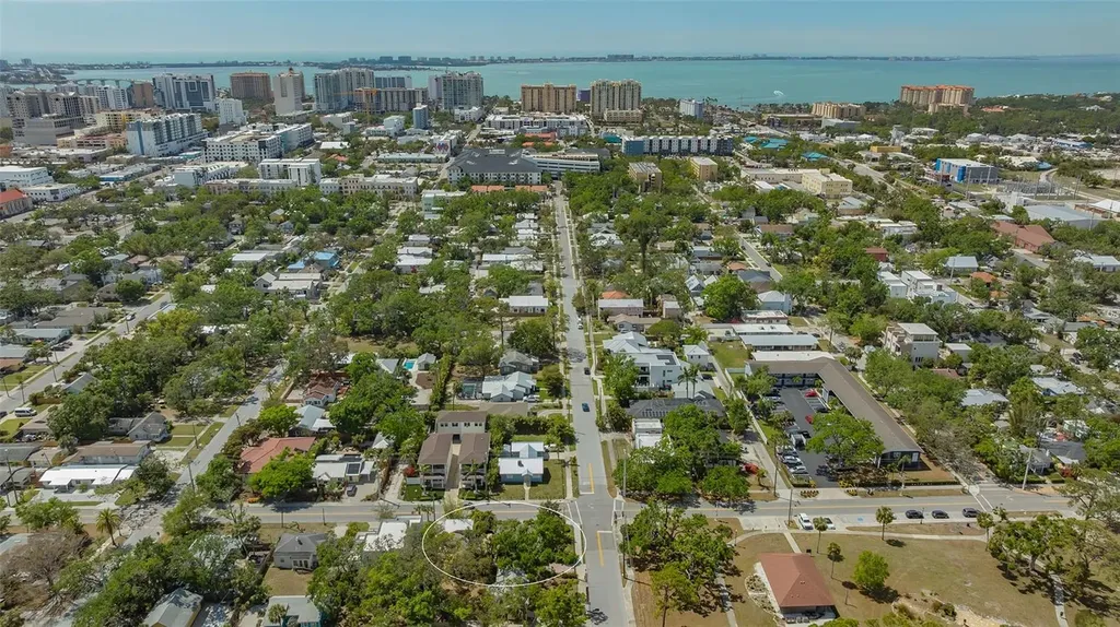 640 N Osprey Avenue Sarasota FL 34236