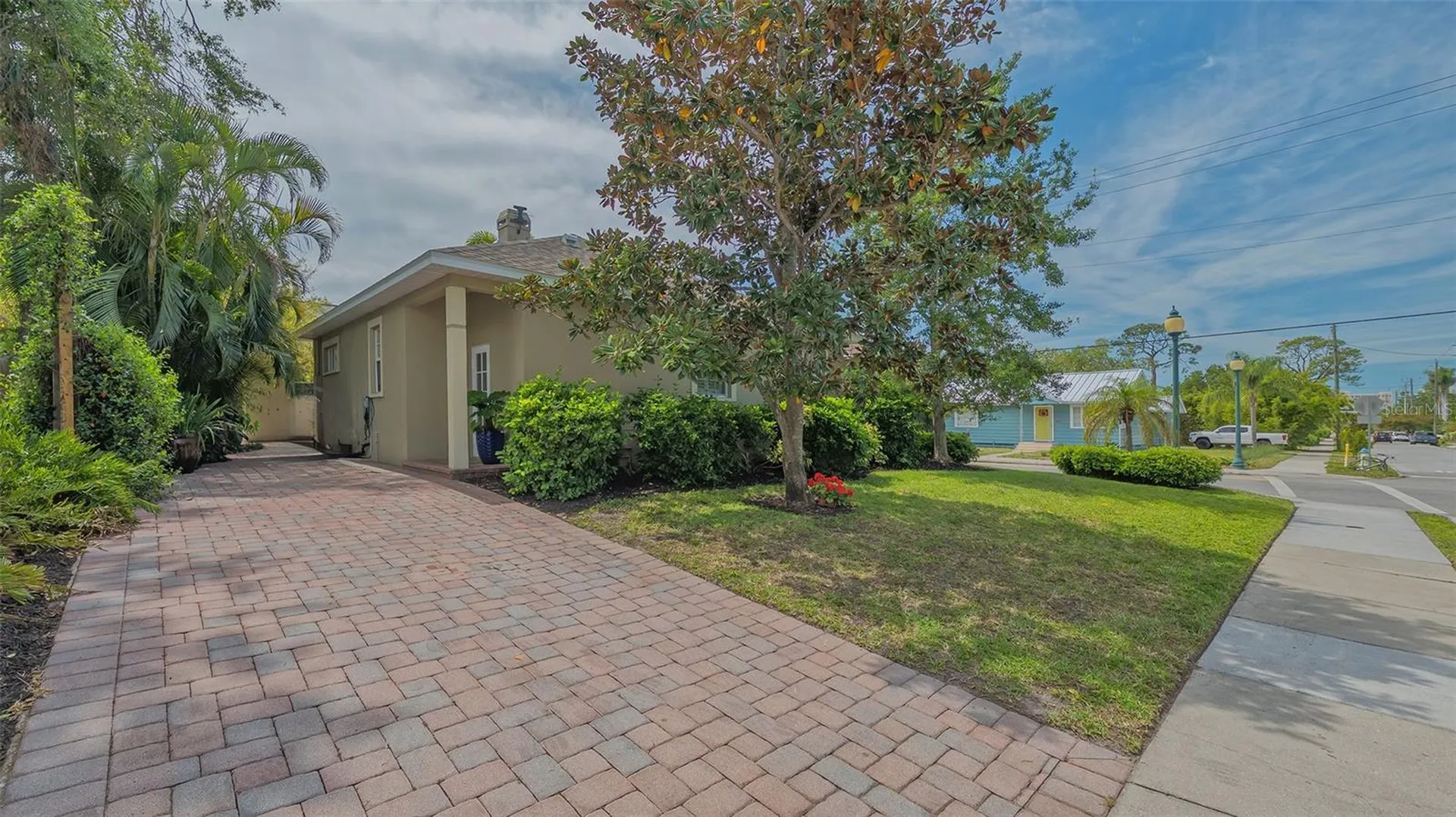 640 N Osprey Avenue Sarasota FL 34236