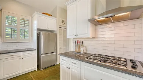 640 N Osprey Avenue Sarasota FL 34236