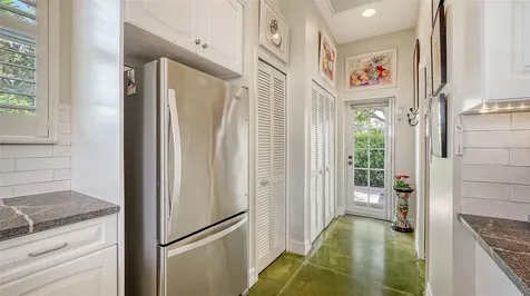 640 N Osprey Avenue Sarasota FL 34236