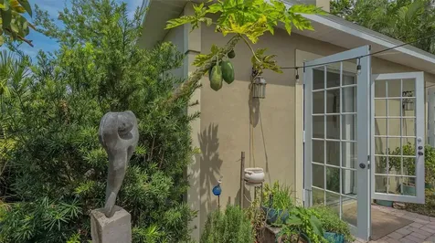 640 N Osprey Avenue Sarasota FL 34236