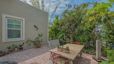 640 N Osprey Avenue Sarasota FL 34236