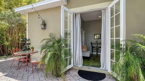640 N Osprey Avenue Sarasota FL 34236