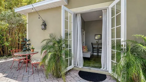 640 N Osprey Avenue Sarasota FL 34236
