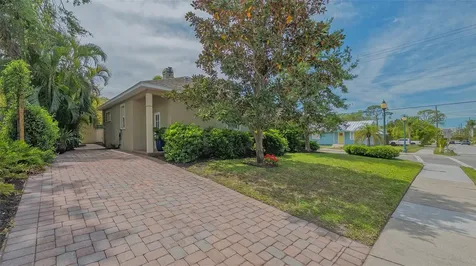 640 N Osprey Avenue Sarasota FL 34236