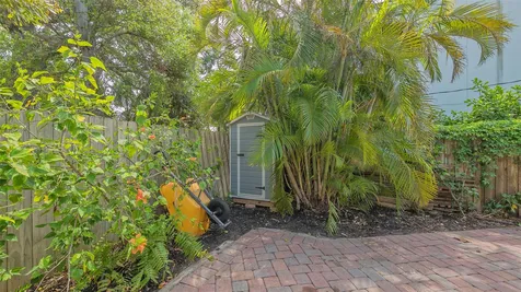 640 N Osprey Avenue Sarasota FL 34236