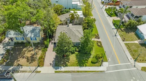 640 N Osprey Avenue Sarasota FL 34236
