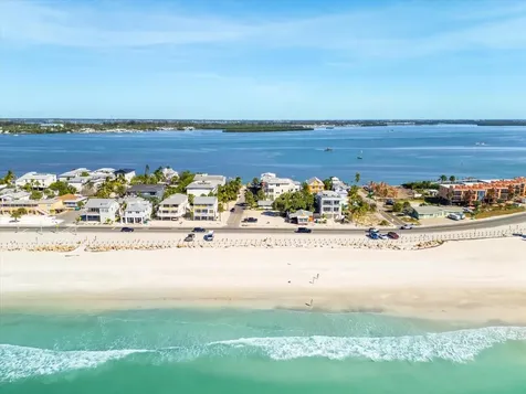 103 12th Street S Bradenton Beach FL 34217