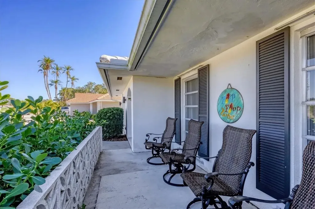 2410 Cass Street Sarasota FL 34231