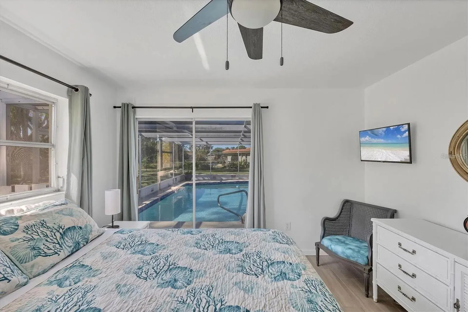 2410 Cass Street Sarasota FL 34231