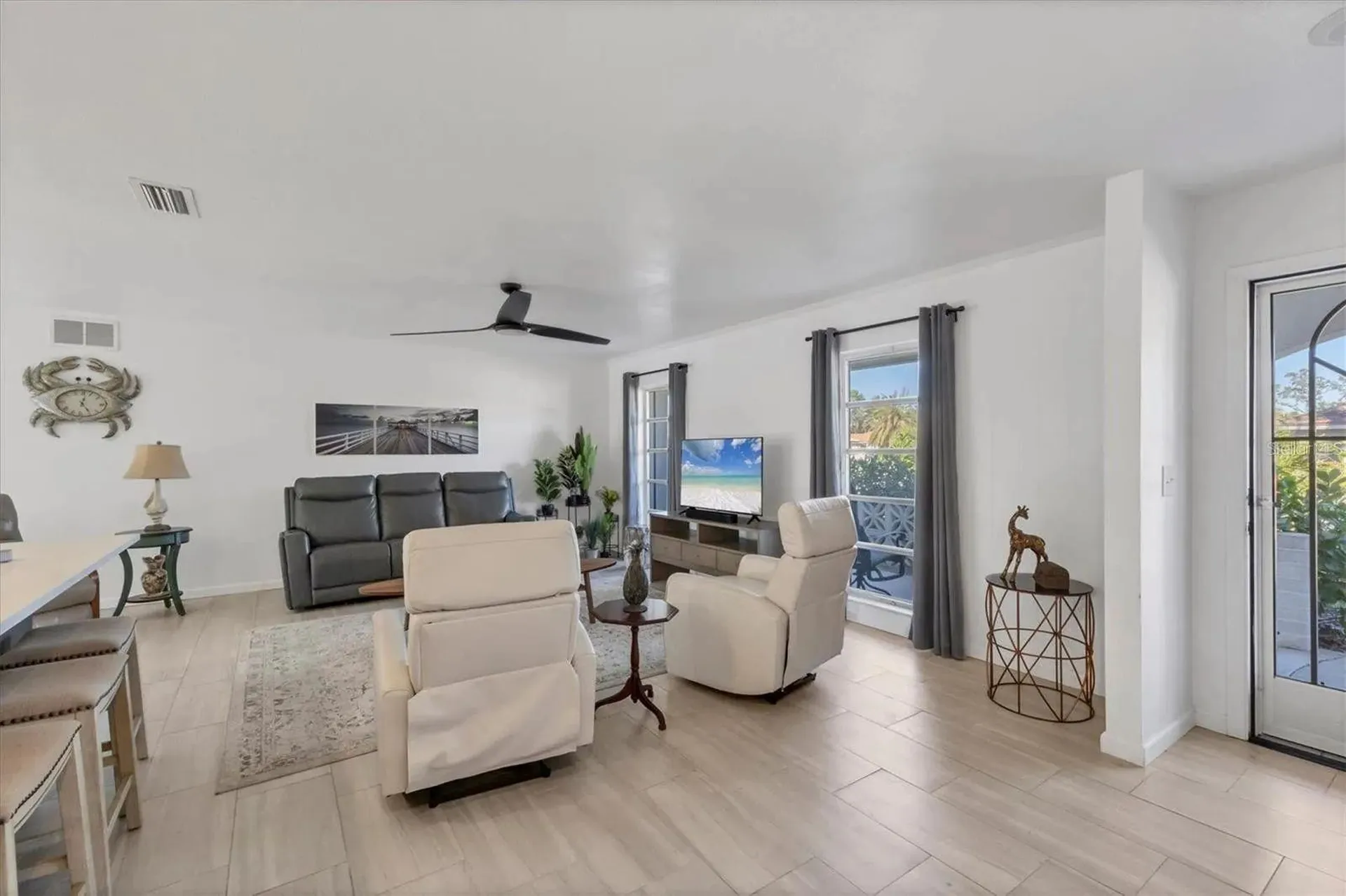 2410 Cass Street Sarasota FL 34231