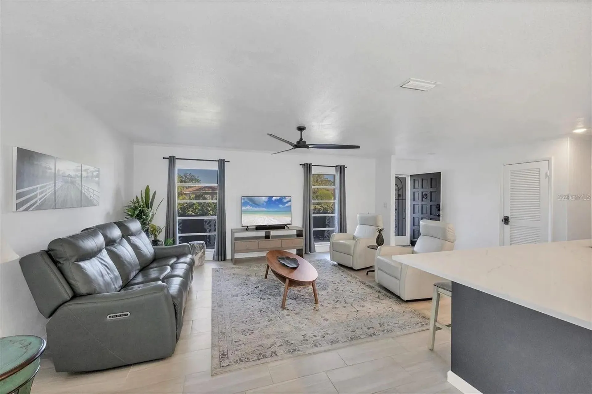2410 Cass Street Sarasota FL 34231