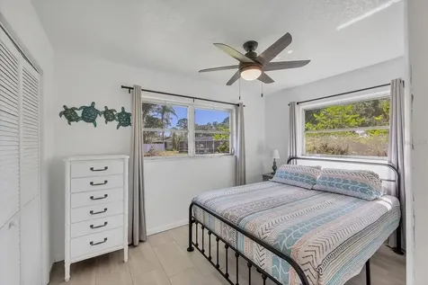 2410 Cass Street Sarasota FL 34231