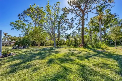 2410 Cass Street Sarasota FL 34231