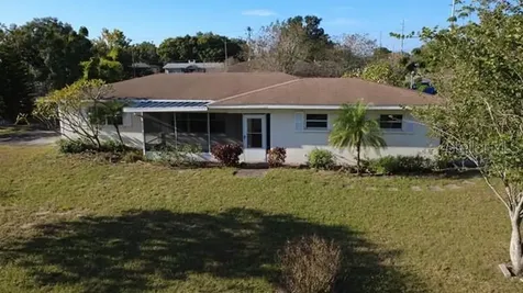 612 E Pearce Avenue Eagle Lake FL 33839