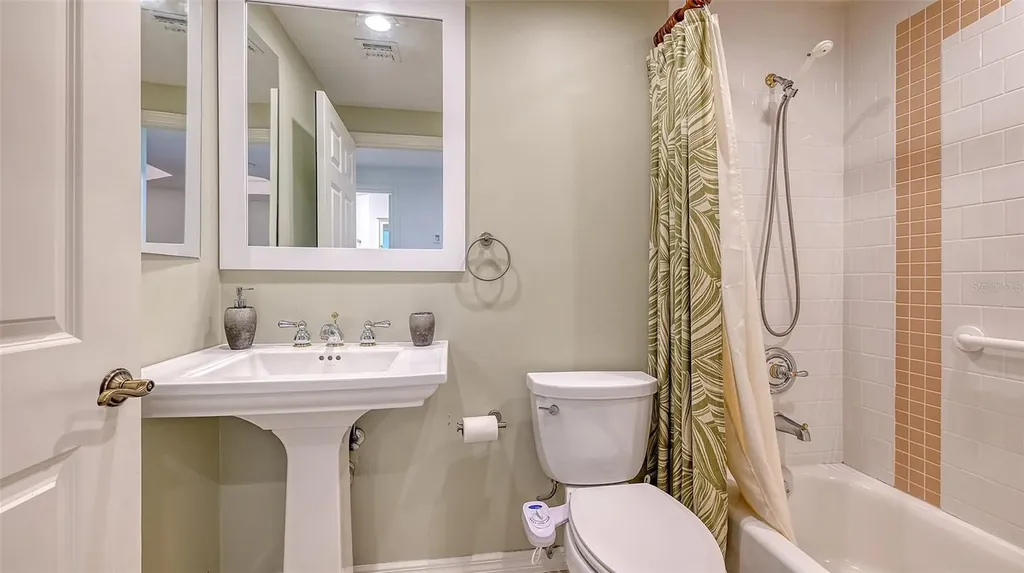 385 N Point Road Osprey FL 34229