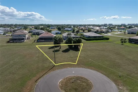 17277 Spearmint Lane Punta Gorda FL 33955