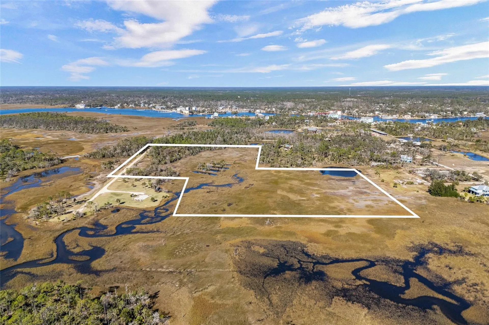 125 SW 284 Steinhatchee FL 32359