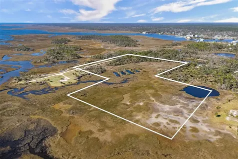 125 SW 284 Steinhatchee FL 32359