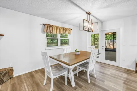 112 Meadowcross Drive Safety Harbor FL 34695