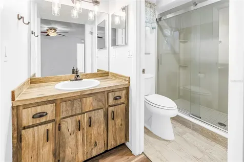 112 Meadowcross Drive Safety Harbor FL 34695
