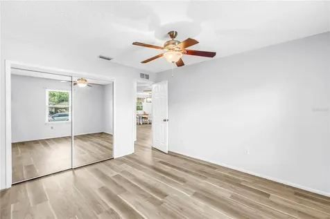 112 Meadowcross Drive Safety Harbor FL 34695