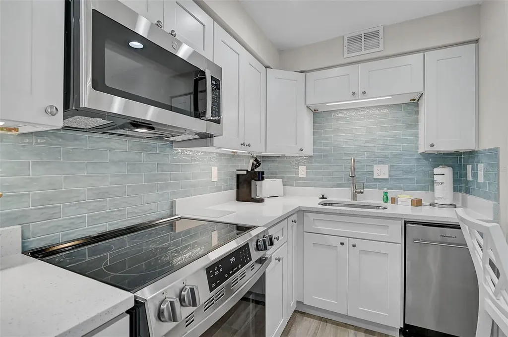 5950 Midnight Pass Road Sarasota FL 34242