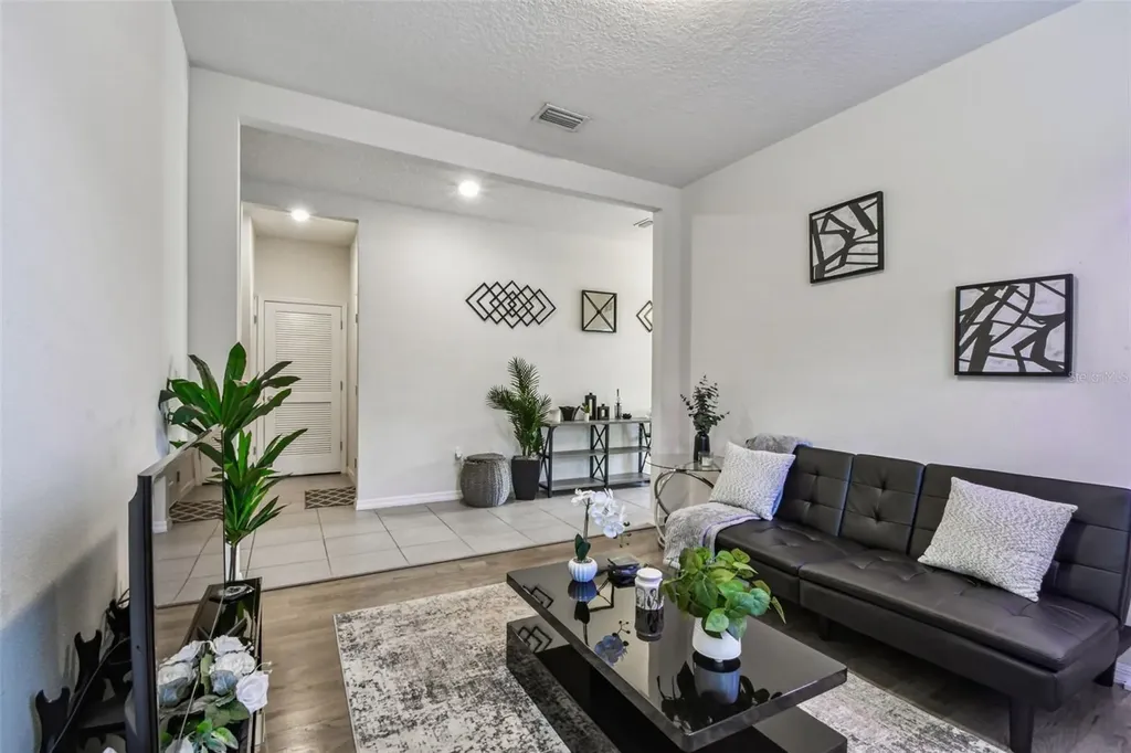 12322 Eastpointe Drive Dade City FL 33525