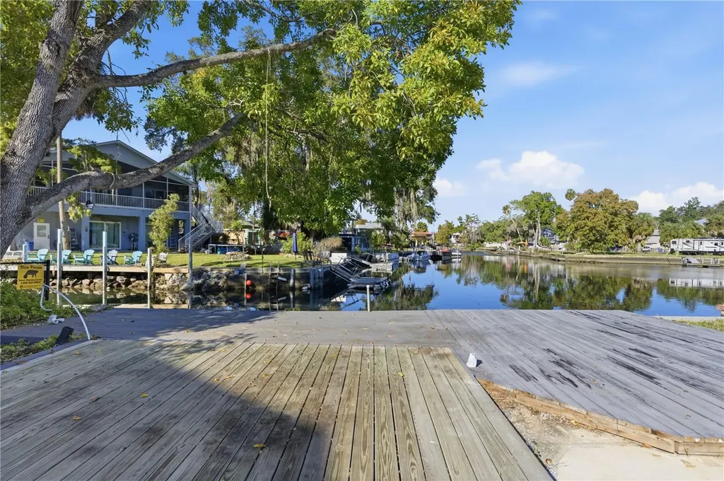 00 Circle Drive Weeki Wachee FL 34607