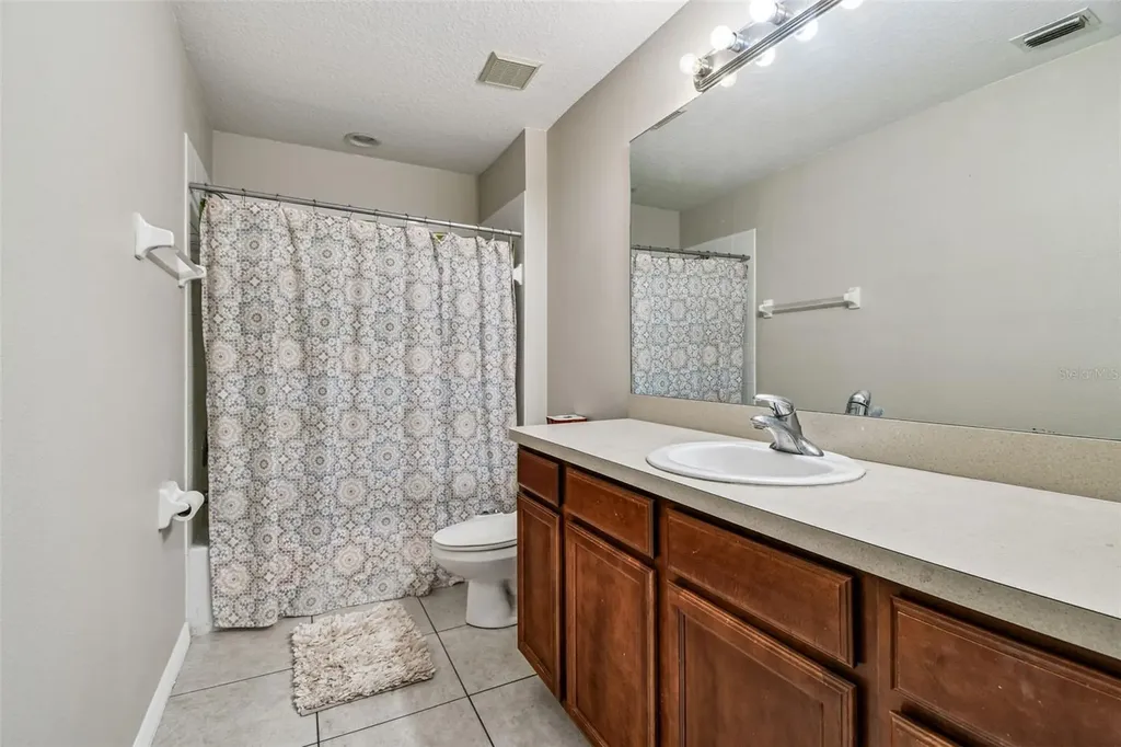 3331 Covered Bridge Drive E Dunedin FL 34698