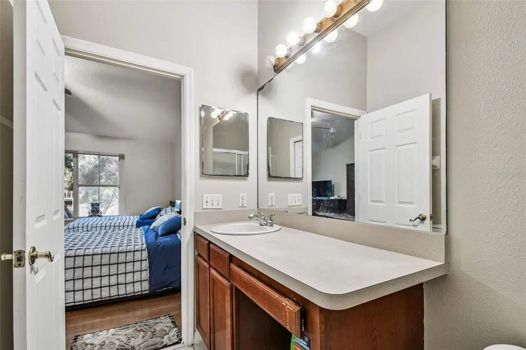 3331 Covered Bridge Drive E Dunedin FL 34698