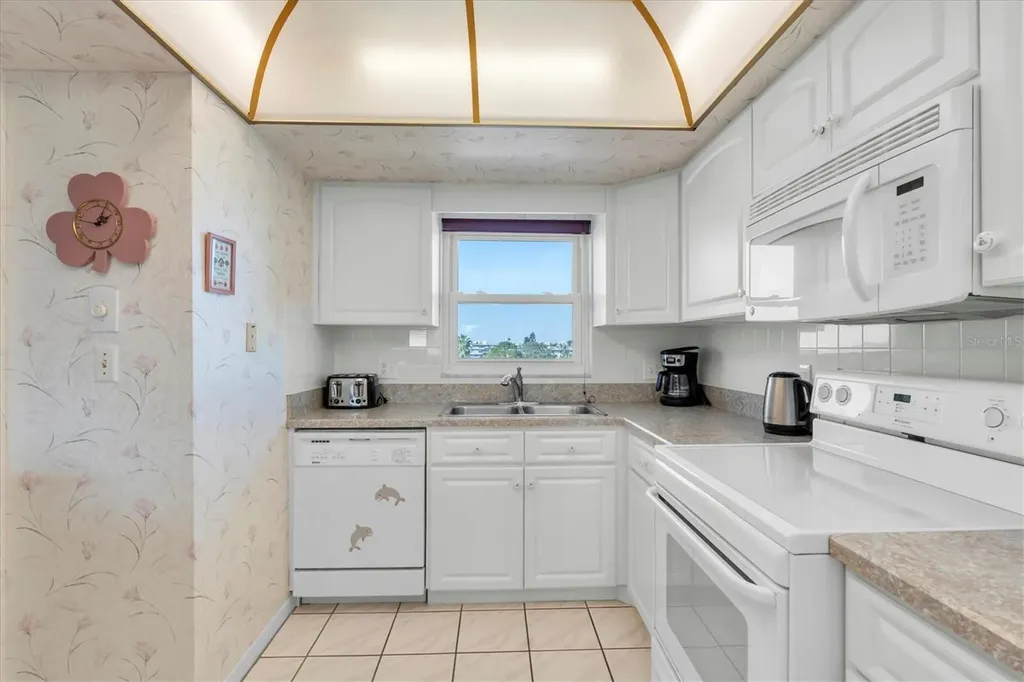 5575 Gulf Boulevard St Pete Beach FL 33706