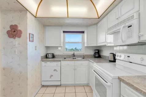 5575 Gulf Boulevard St Pete Beach FL 33706