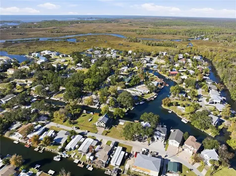 0 Circle Drive Weeki Wachee FL 34607