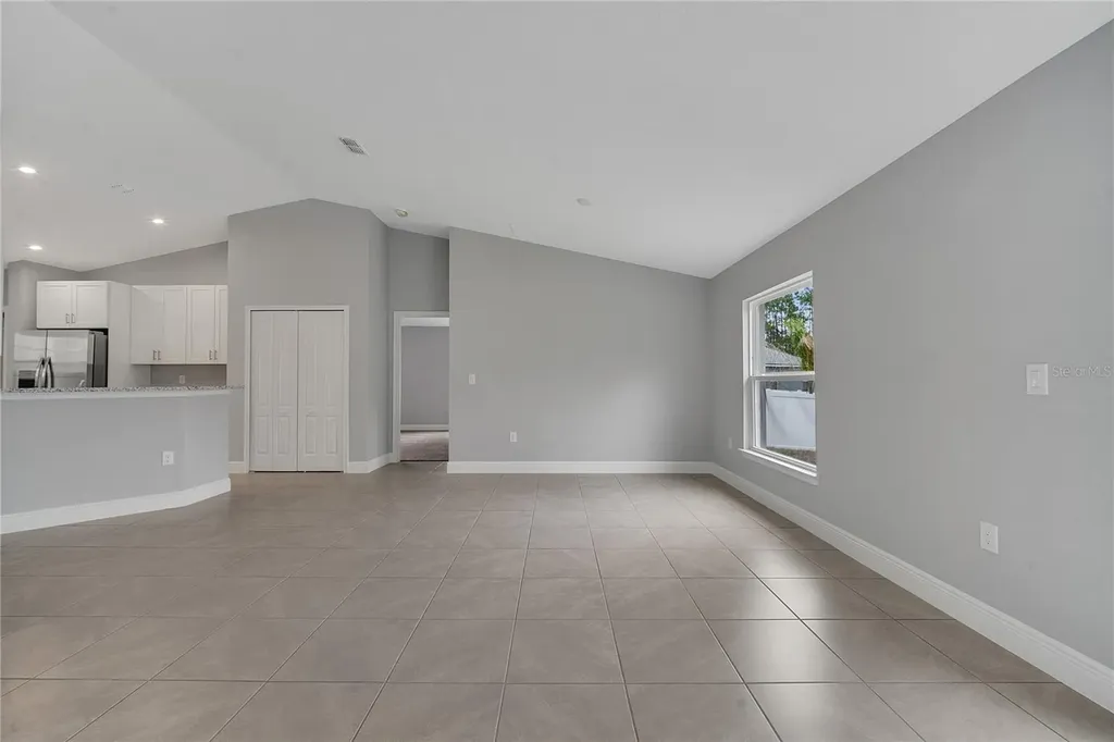1120 Chesterfield Kissimmee FL 34758