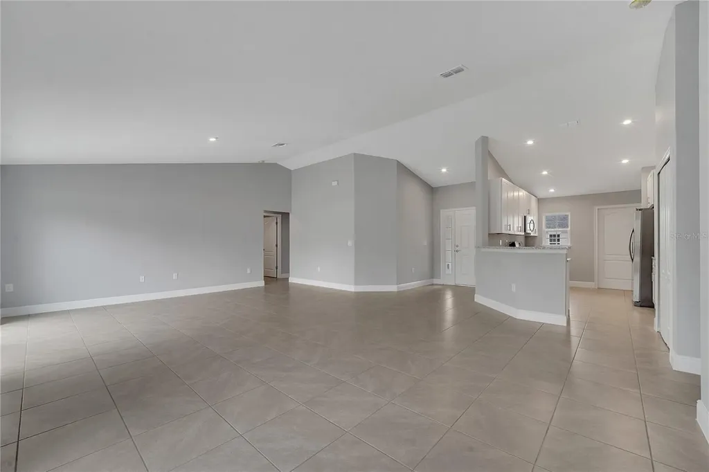 1120 Chesterfield Kissimmee FL 34758
