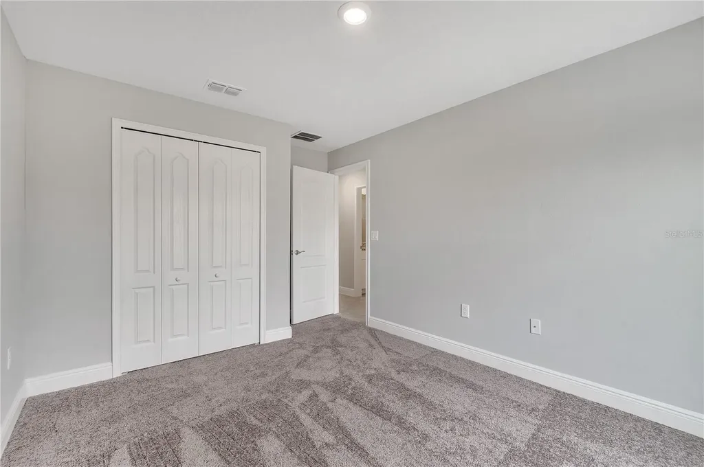 1120 Chesterfield Kissimmee FL 34758