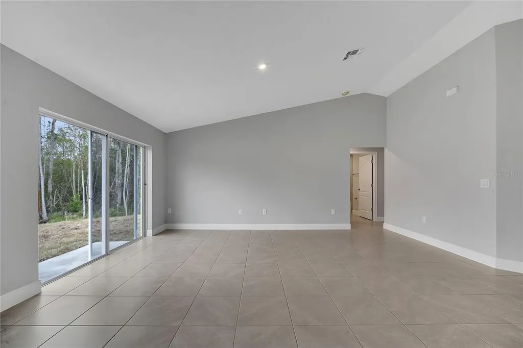 1120 Chesterfield Kissimmee FL 34758