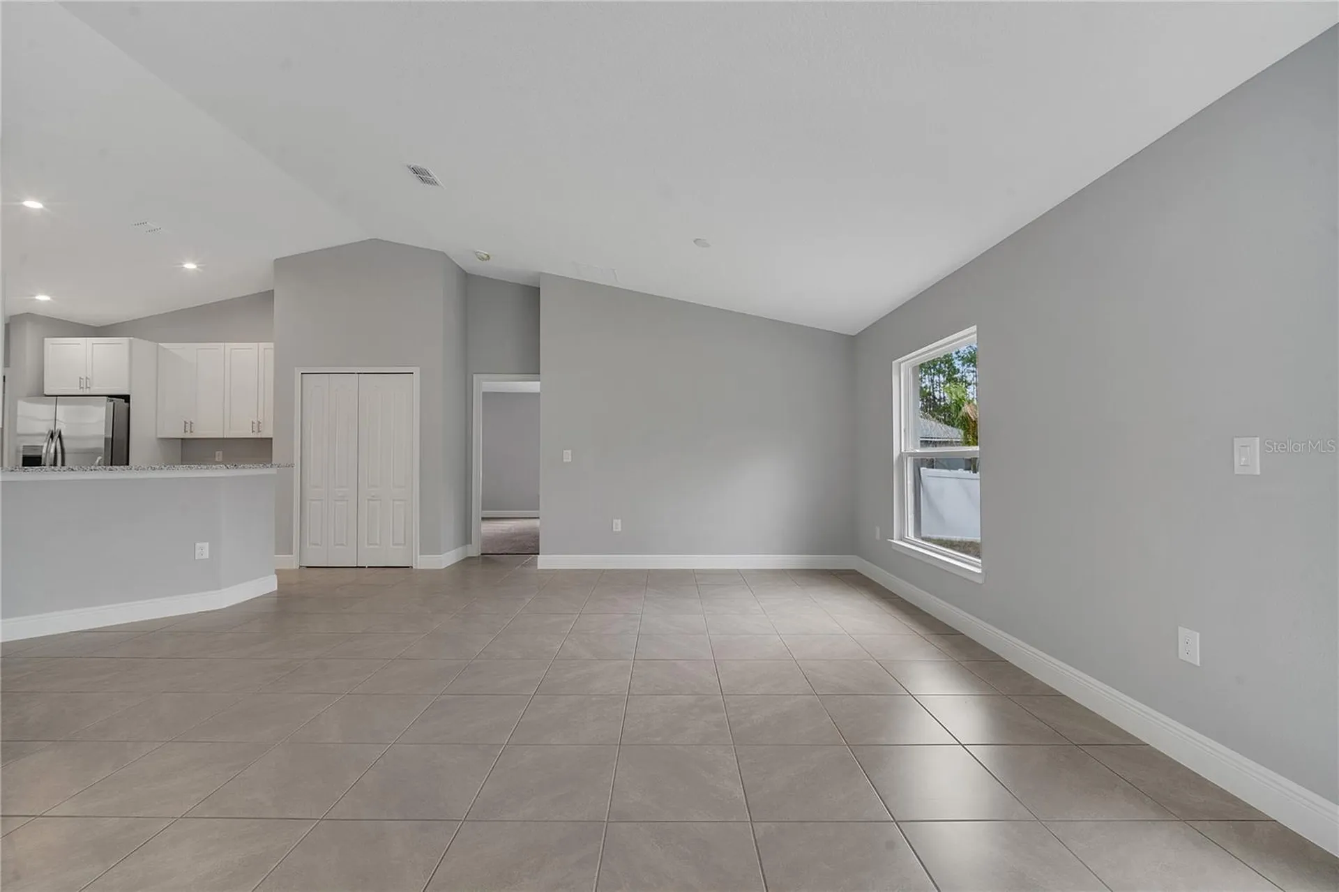 1120 Chesterfield Kissimmee FL 34758