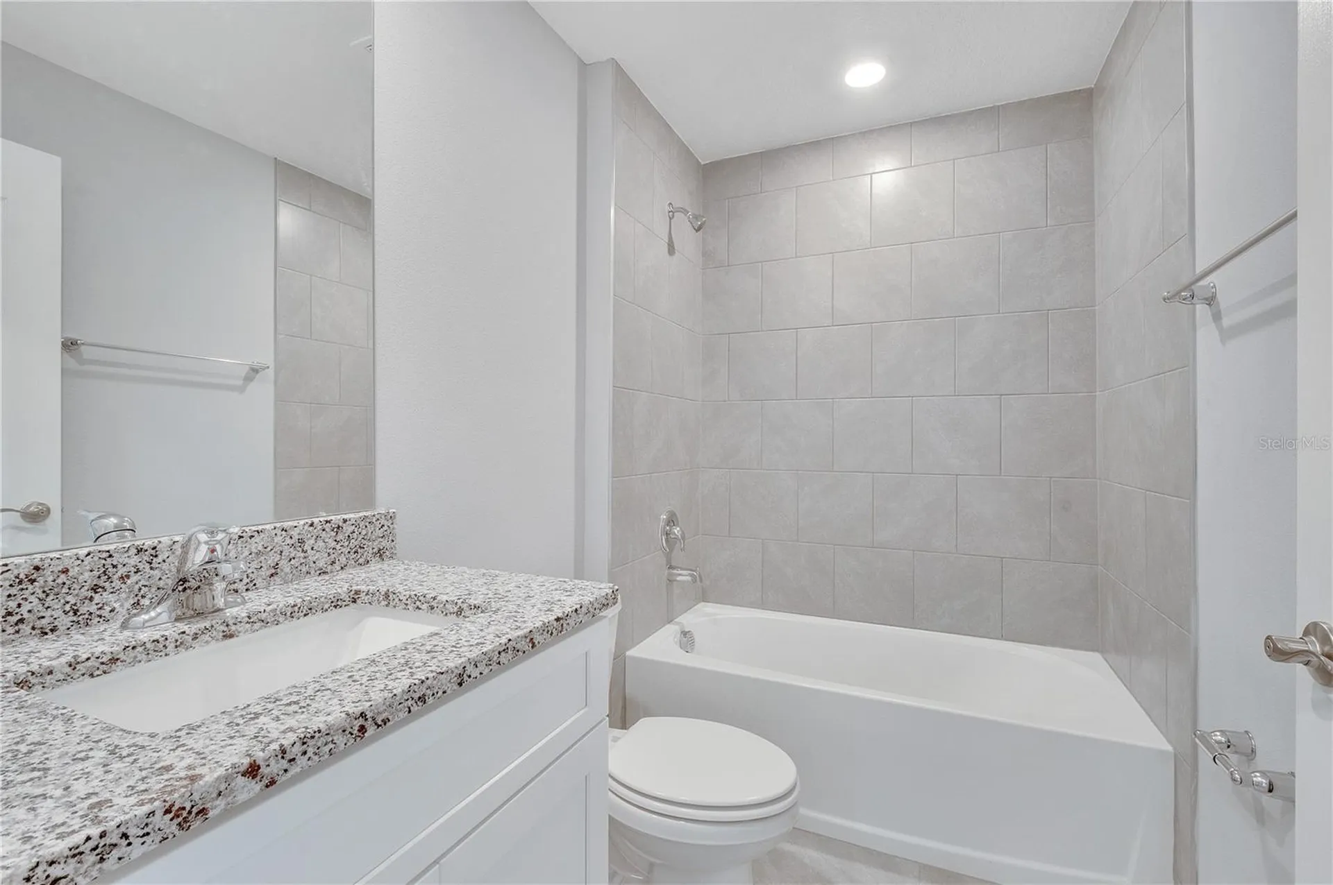 1120 Chesterfield Kissimmee FL 34758