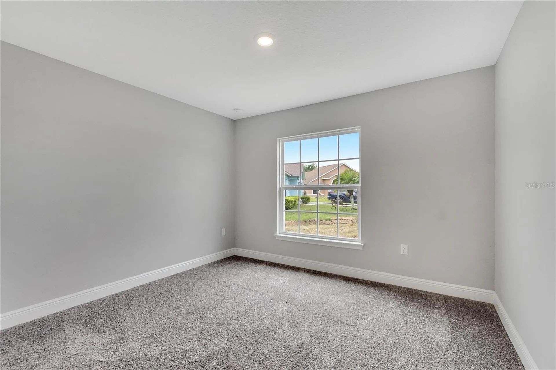 1120 Chesterfield Kissimmee FL 34758